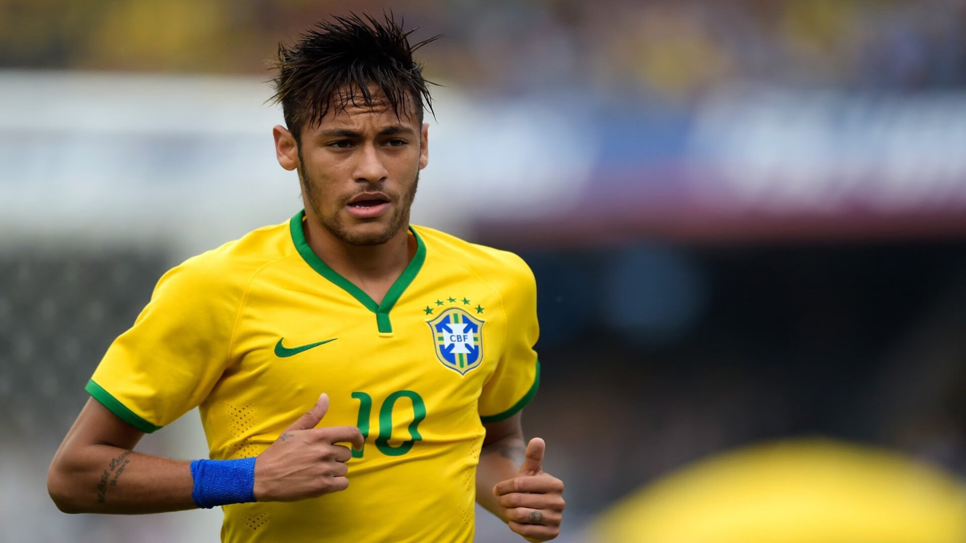 跨界传奇，灰熊速胜深圳队，利拉德欧冠决赛接管比赛—当体育叙事打破次元壁