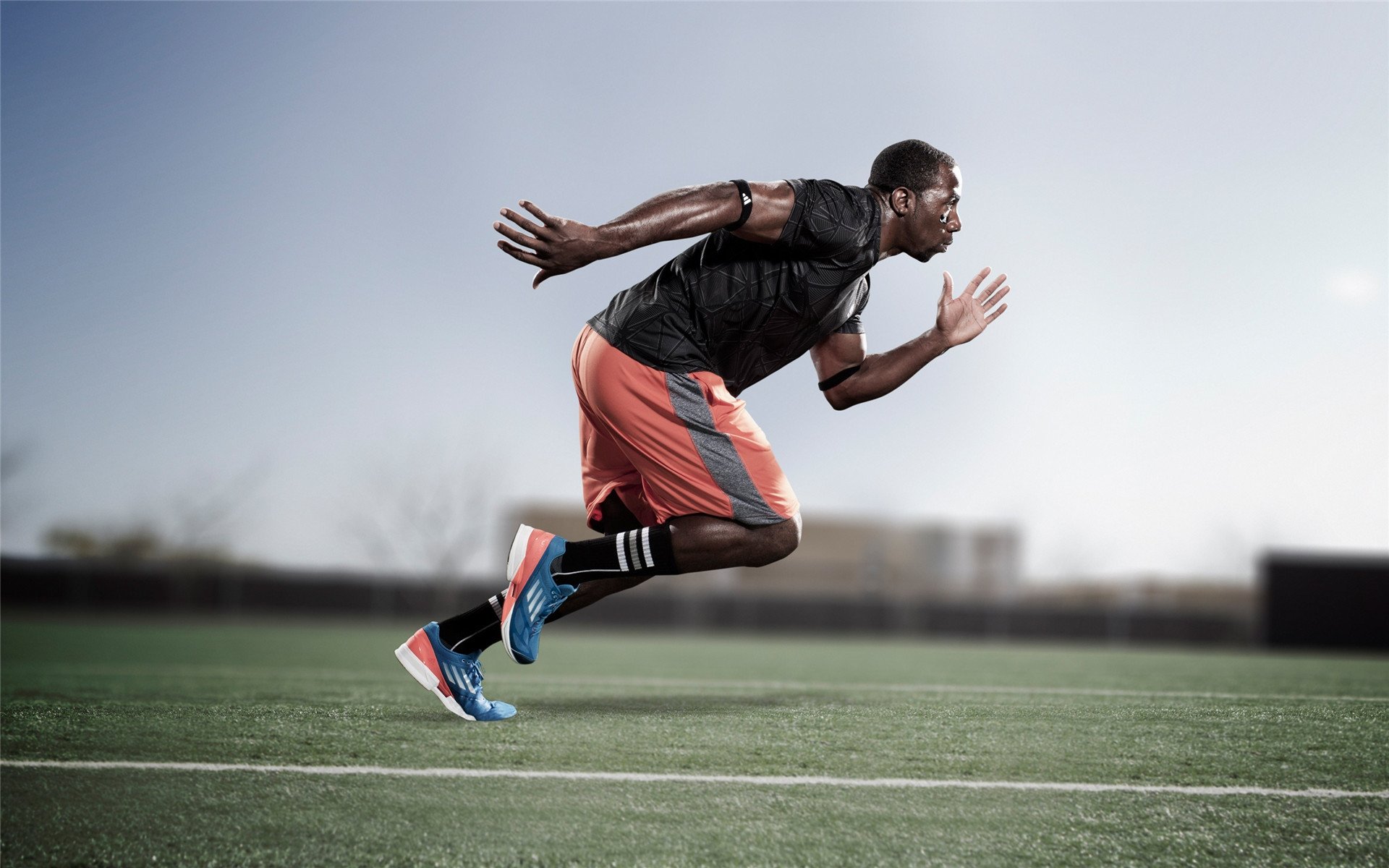 欧冠淘汰赛焦点战，皇马火力全开，技术足球压制沙特资本新势力